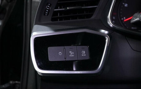 Audi A6, 2021 год, 2 400 000 рублей, 14 фотография