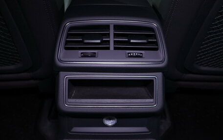 Audi A6, 2021 год, 2 400 000 рублей, 18 фотография