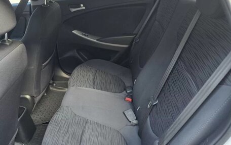 Hyundai Solaris II рестайлинг, 2014 год, 770 000 рублей, 9 фотография