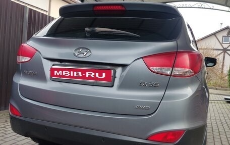 Hyundai ix35 I рестайлинг, 2013 год, 1 100 000 рублей, 10 фотография