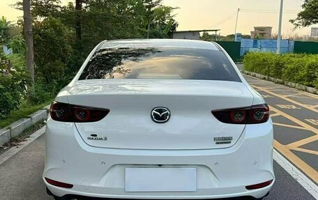Mazda 3, 2022 год, 1 960 000 рублей, 6 фотография