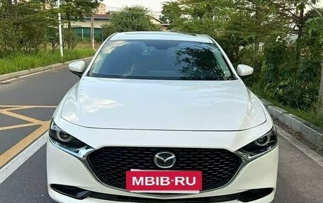 Mazda 3, 2022 год, 1 960 000 рублей, 3 фотография