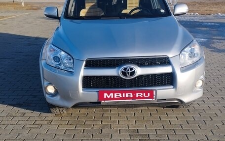 Toyota RAV4, 2010 год, 1 989 000 рублей, 2 фотография