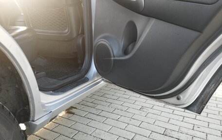 Toyota RAV4, 2010 год, 1 989 000 рублей, 13 фотография