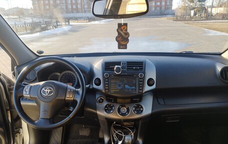 Toyota RAV4, 2010 год, 1 989 000 рублей, 12 фотография