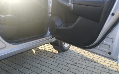 Toyota RAV4, 2010 год, 1 989 000 рублей, 11 фотография