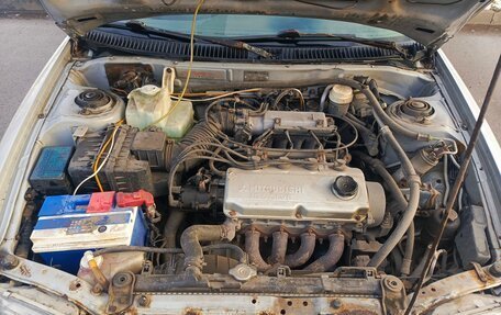 Mitsubishi Lancer VII, 1998 год, 280 000 рублей, 5 фотография