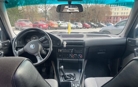 BMW 5 серия, 1990 год, 650 000 рублей, 8 фотография