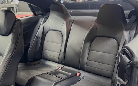 Mercedes-Benz E-Класс, 2014 год, 1 900 000 рублей, 24 фотография