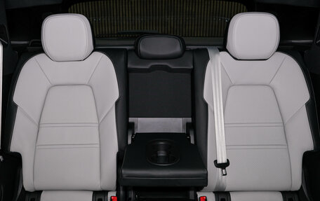 Porsche Cayenne III, 2025 год, 17 990 000 рублей, 27 фотография