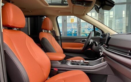 KIA Carnival, 2025 год, 8 200 000 рублей, 20 фотография