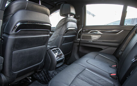 BMW 7 серия, 2016 год, 3 259 000 рублей, 20 фотография