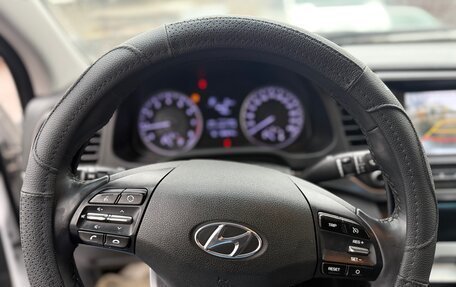 Hyundai Elantra VI рестайлинг, 2019 год, 980 000 рублей, 9 фотография