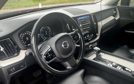 Volvo XC60 II, 2019 год, 4 000 000 рублей, 11 фотография