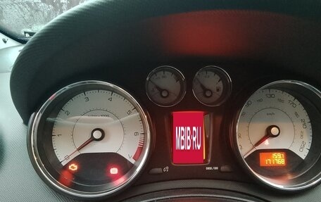 Peugeot 408 I рестайлинг, 2016 год, 830 000 рублей, 3 фотография