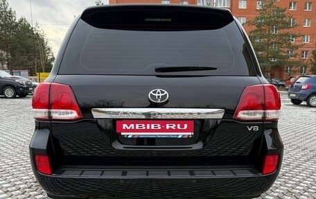 Toyota Land Cruiser 200, 2011 год, 4 500 000 рублей, 8 фотография