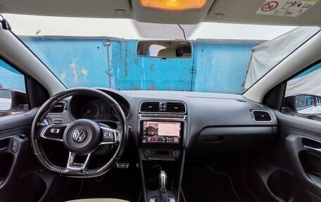 Volkswagen Polo VI (EU Market), 2016 год, 1 240 000 рублей, 10 фотография