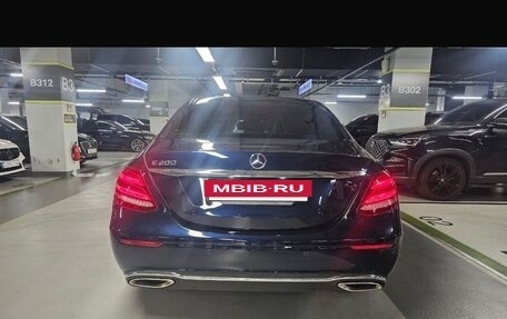 Mercedes-Benz E-Класс, 2018 год, 3 900 000 рублей, 3 фотография