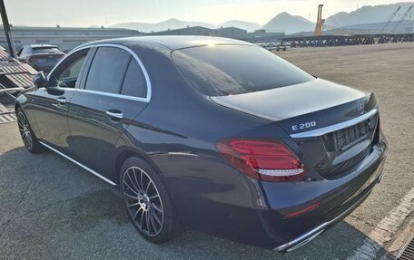 Mercedes-Benz E-Класс, 2018 год, 3 900 000 рублей, 17 фотография