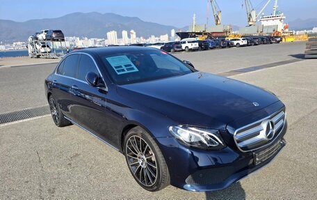 Mercedes-Benz E-Класс, 2018 год, 3 900 000 рублей, 20 фотография