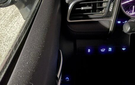 Toyota Camry, 2020 год, 2 730 000 рублей, 13 фотография