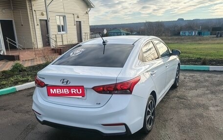 Hyundai Solaris II рестайлинг, 2019 год, 1 450 000 рублей, 3 фотография