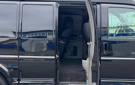 Chevrolet Express II, 2018 год, 11 800 000 рублей, 21 фотография