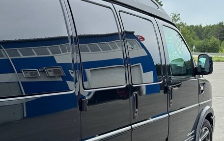 Chevrolet Express II, 2018 год, 11 800 000 рублей, 23 фотография