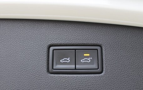 Volkswagen Tiguan II, 2017 год, 2 390 000 рублей, 28 фотография