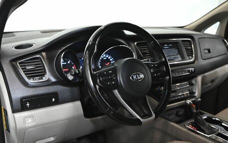 KIA Carnival III, 2019 год, 3 150 000 рублей, 15 фотография