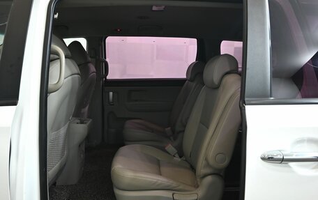 KIA Carnival III, 2019 год, 3 150 000 рублей, 21 фотография