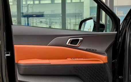 KIA Carnival, 2025 год, 8 200 000 рублей, 18 фотография