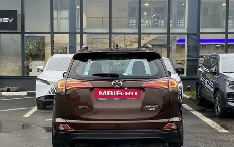 Toyota RAV4, 2016 год, 2 259 000 рублей, 6 фотография