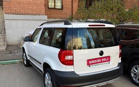 Skoda Yeti I рестайлинг, 2013 год, 990 000 рублей, 3 фотография