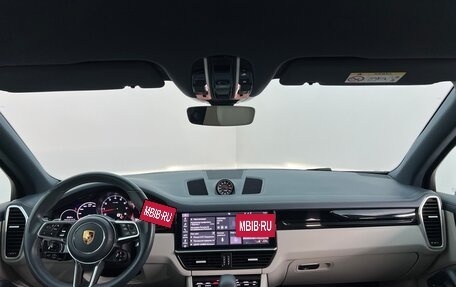 Porsche Cayenne III, 2019 год, 7 200 000 рублей, 8 фотография