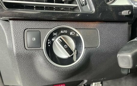 Mercedes-Benz E-Класс, 2012 год, 1 999 000 рублей, 20 фотография