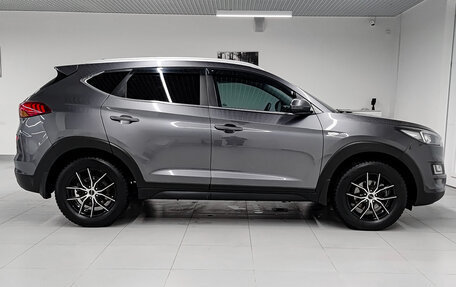 Hyundai Tucson III, 2018 год, 2 141 000 рублей, 4 фотография