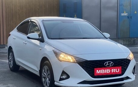 Hyundai Solaris II рестайлинг, 2020 год, 1 520 000 рублей, 3 фотография