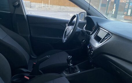 Hyundai Solaris II рестайлинг, 2020 год, 1 520 000 рублей, 12 фотография