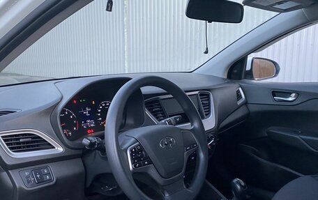 Hyundai Solaris II рестайлинг, 2020 год, 1 520 000 рублей, 10 фотография