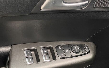 KIA Sportage IV рестайлинг, 2018 год, 1 970 000 рублей, 13 фотография