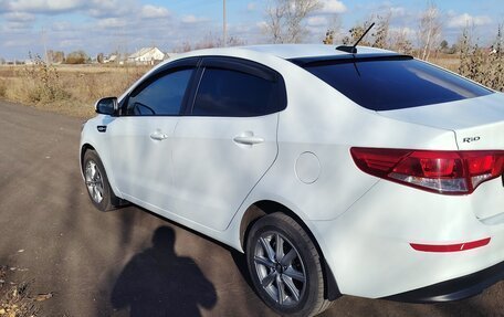 KIA Rio III рестайлинг, 2017 год, 940 000 рублей, 9 фотография