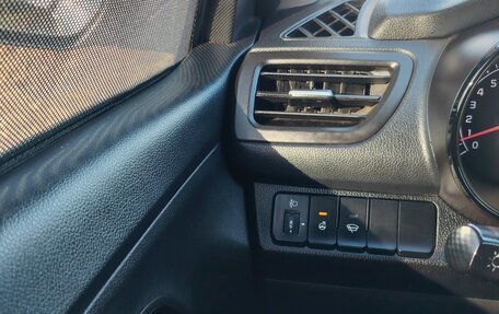 KIA Rio III рестайлинг, 2017 год, 940 000 рублей, 2 фотография