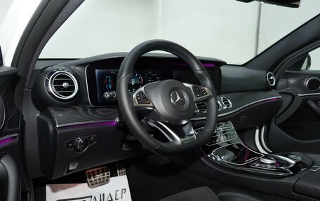Mercedes-Benz E-Класс, 2016 год, 2 999 000 рублей, 5 фотография