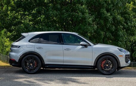 Porsche Cayenne III, 2025 год, 17 960 000 рублей, 4 фотография