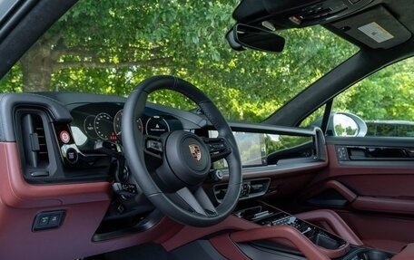 Porsche Cayenne III, 2025 год, 17 960 000 рублей, 20 фотография