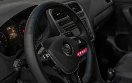 Volkswagen Polo VI (EU Market), 2017 год, 1 235 000 рублей, 18 фотография