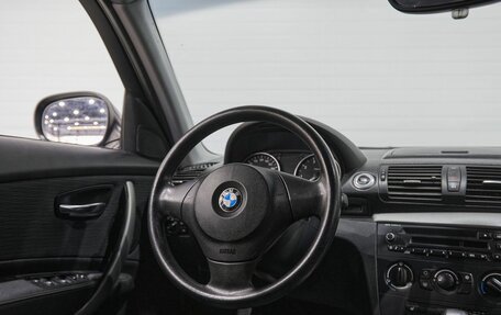 BMW 1 серия, 2010 год, 950 000 рублей, 15 фотография