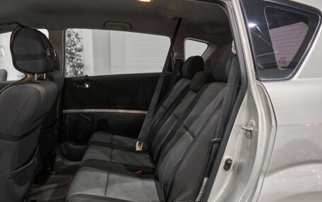 Toyota Corolla Verso I, 2005 год, 650 000 рублей, 15 фотография