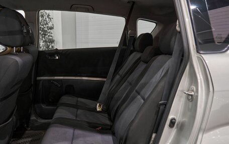 Toyota Corolla Verso I, 2005 год, 650 000 рублей, 17 фотография